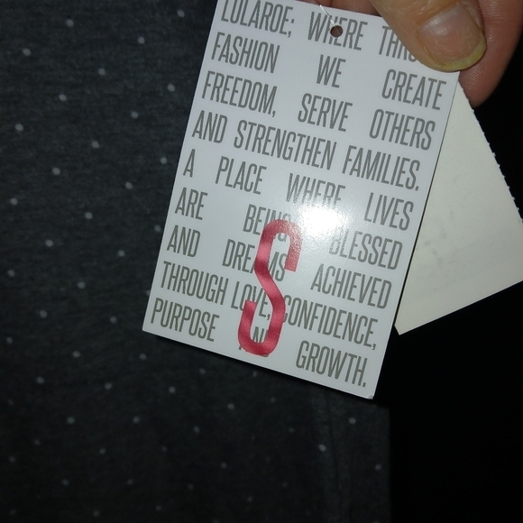 Lularoe Classic T - Picture 2 of 5